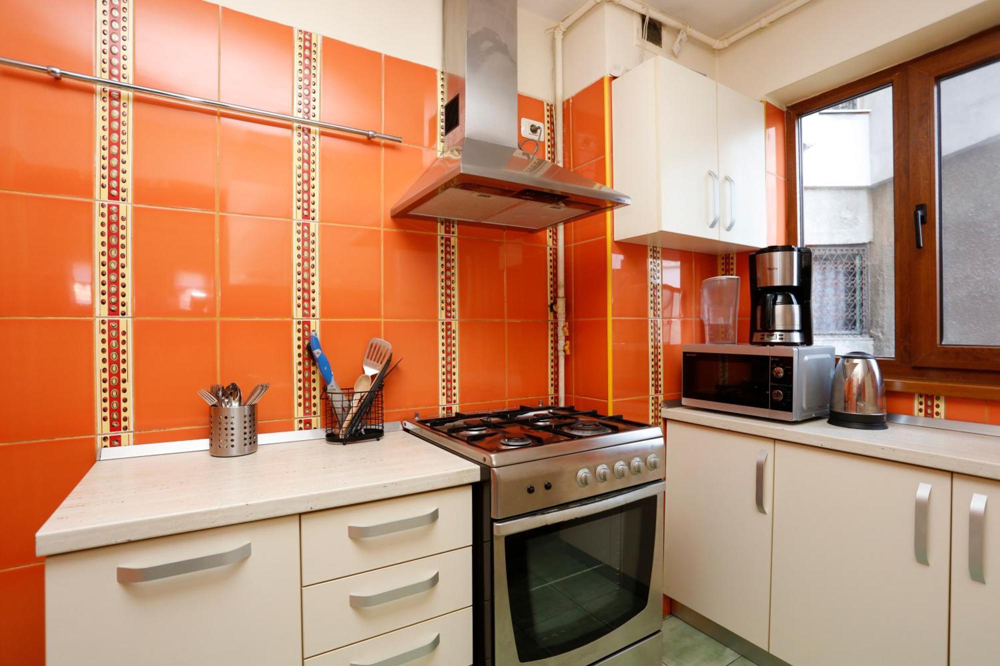 Near Old Town - Chill & Relax - 3Bdr Cozy & Roomy *